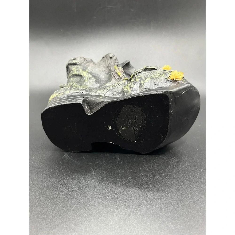 Resin Boot Planter Bird Nestlings Yellow Bird‎ Home Decor Cottagecore